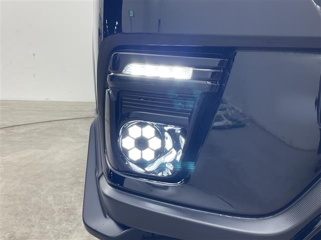 Subaru FORESTER 2023 7263006-14