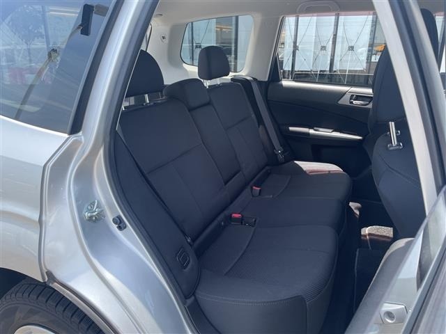 Subaru FORESTER 2011 7263090-3