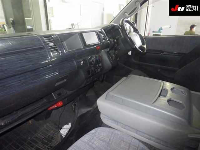 Toyota HIACE COMMUTER 2005 7268072-3