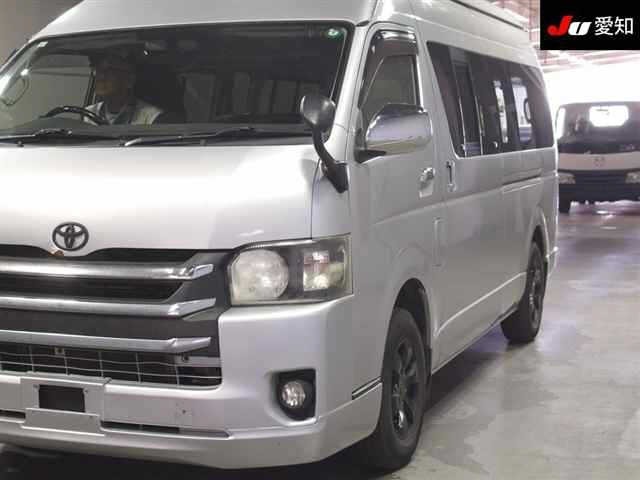 Toyota HIACE COMMUTER 2005 7268072-7