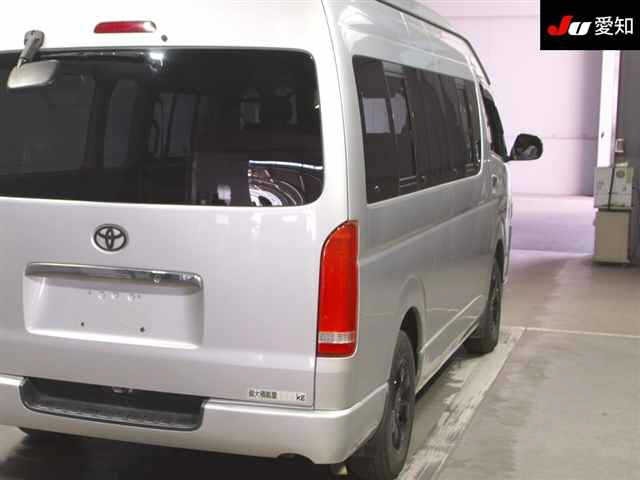 Toyota HIACE COMMUTER 2005 7268072-8