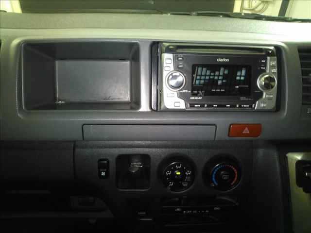 Toyota HIACE COMMUTER 2013 7268093-5