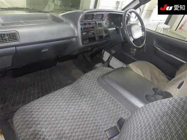Toyota HIACE VAN 2003 7270122-3