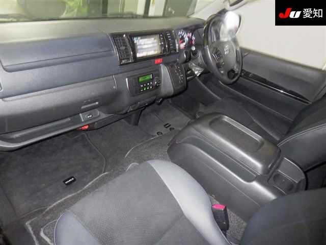 Toyota HIACE VAN 2016 7270130-3