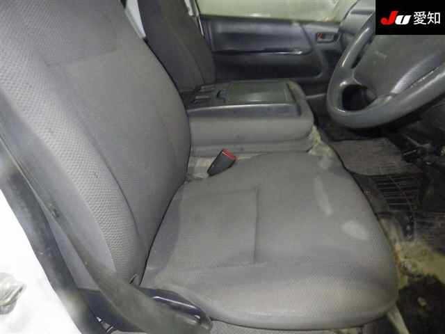 Toyota HIACE VAN 2014 7270131-6