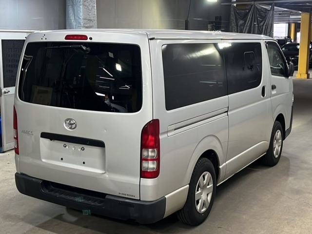 Toyota HIACE VAN 2015 7270156-5