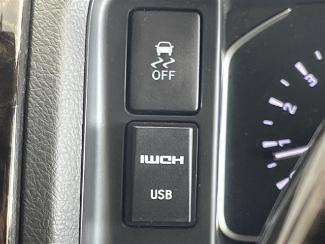 Toyota HIACE VAN 2021 7270322-12