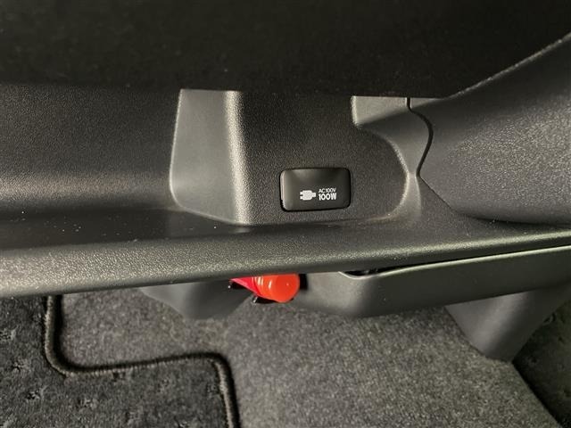 Toyota HIACE VAN 2021 7270322-19