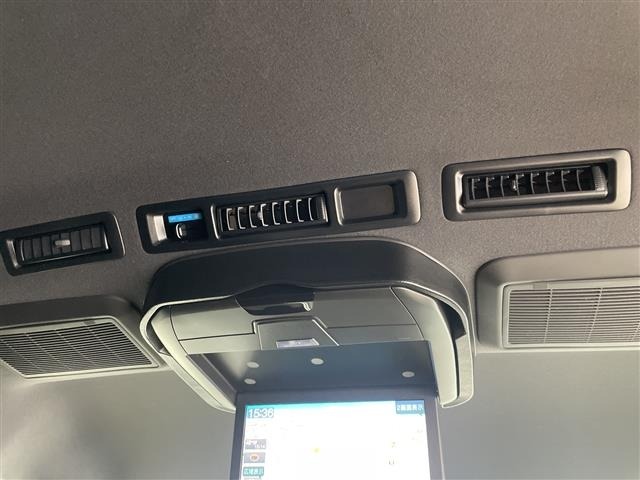 Toyota HIACE VAN 2021 7270322-6