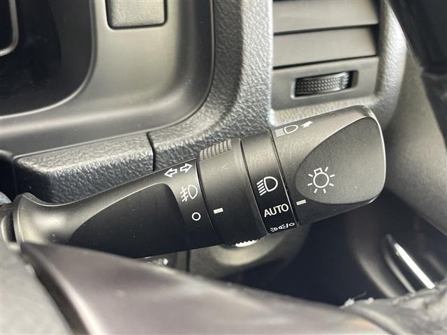 Toyota HIACE VAN 2021 7270322-9