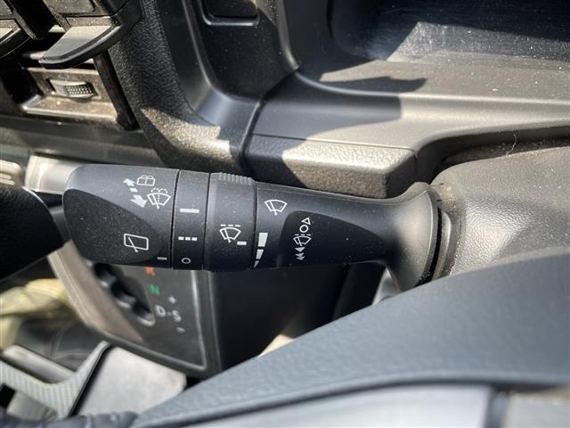 Toyota HIACE VAN 2024 7270326-18
