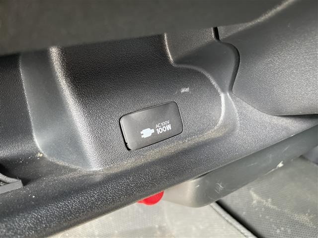 Toyota HIACE VAN 2024 7270326-2