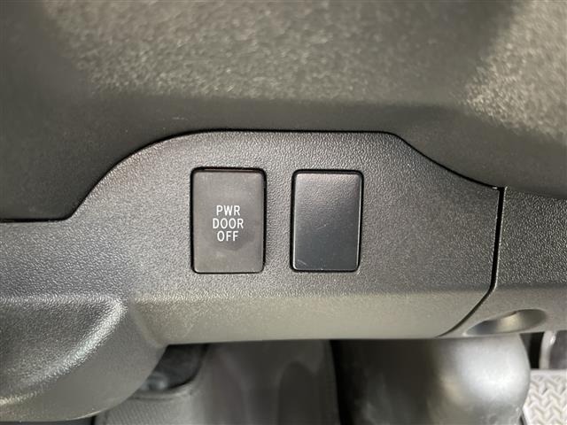 Toyota HIACE VAN 2024 7270326-6