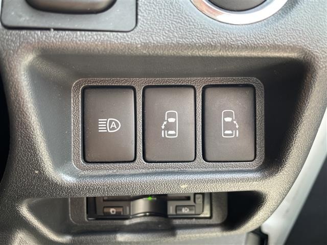 Toyota HIACE VAN 2024 7270326-9