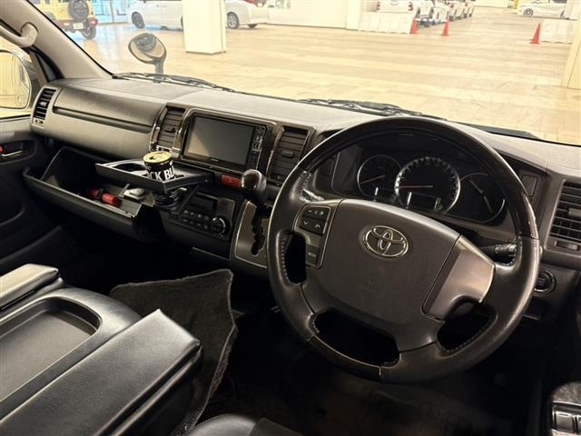 Toyota HIACE VAN 2015 7270330-1