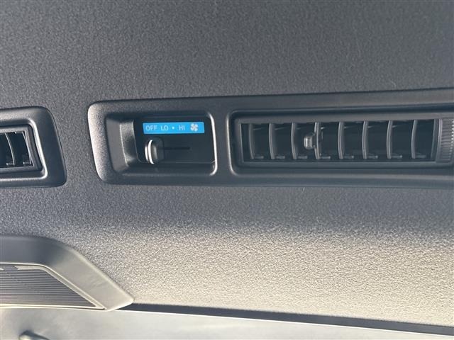 Toyota HIACE VAN 2020 7270331-2