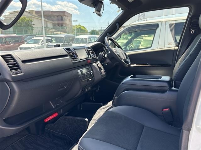 Toyota HIACE VAN 2020 7270331-4