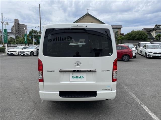 Toyota HIACE VAN 2025 7270332-19