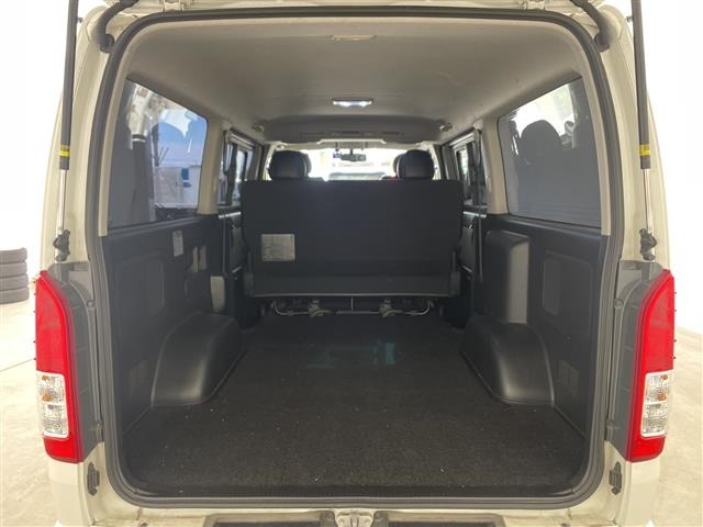 Toyota HIACE VAN 2017 7270335-12