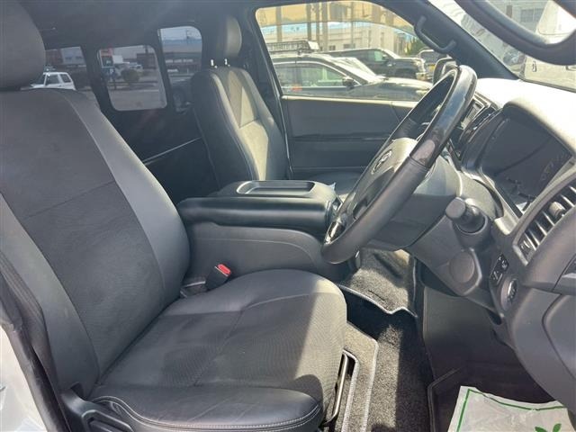 Toyota HIACE VAN 2019 7270340-22