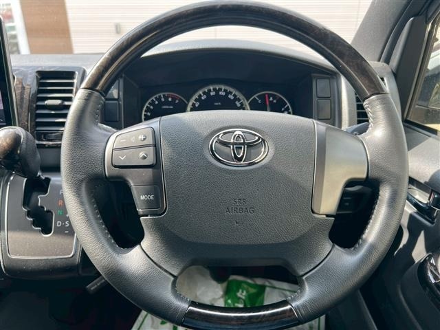 Toyota HIACE VAN 2019 7270340-3