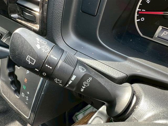 Toyota HIACE VAN 2019 7270340-7