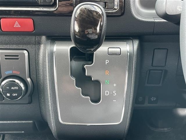 Toyota HIACE VAN 2020 7270349-2