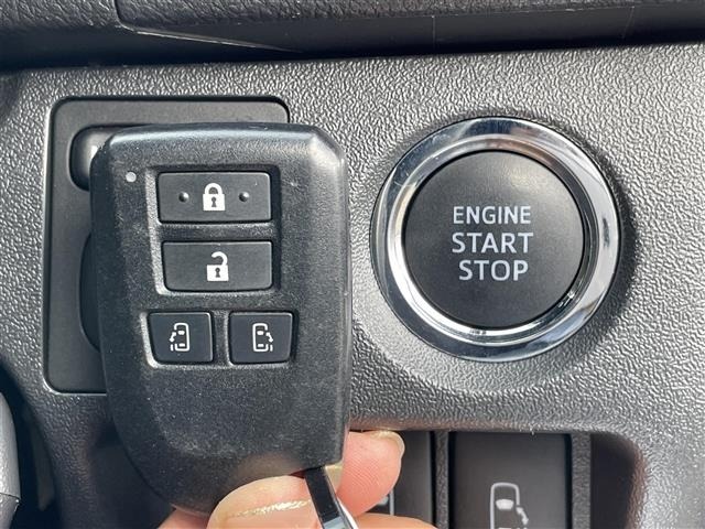 Toyota HIACE VAN 2020 7270349-7