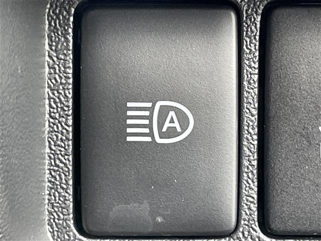Toyota HIACE VAN 2020 7270349-9
