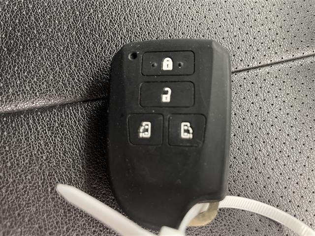Toyota HIACE VAN 2020 7270350-13
