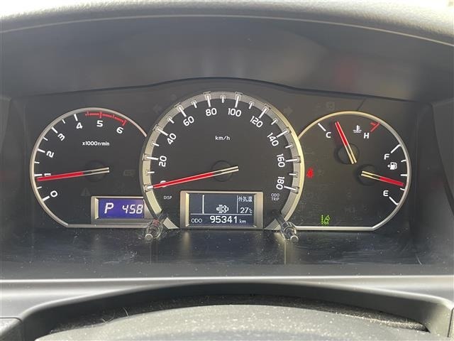 Toyota HIACE VAN 2019 7270351-2