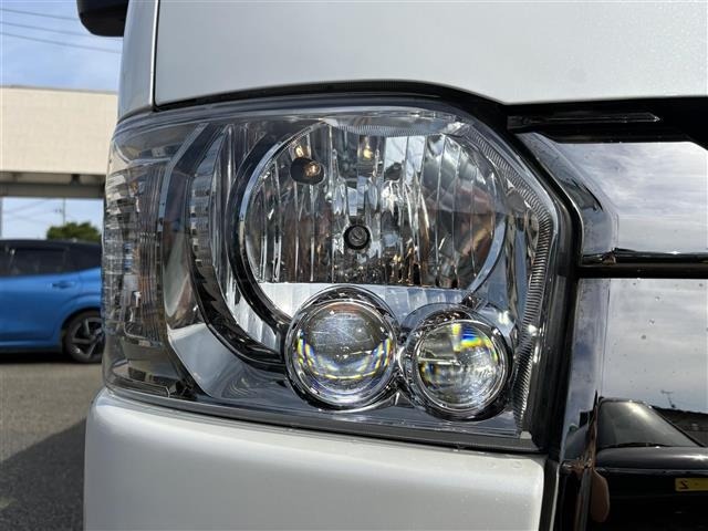 Toyota HIACE VAN 2023 7270364-3