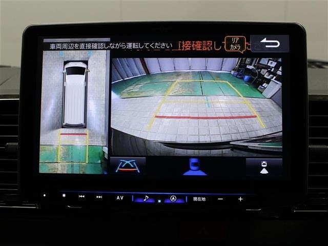 Toyota HIACE VAN 2023 7270365-17