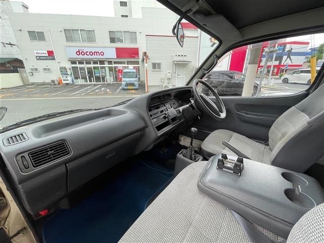 Toyota HIACE VAN 1997 7270367-11