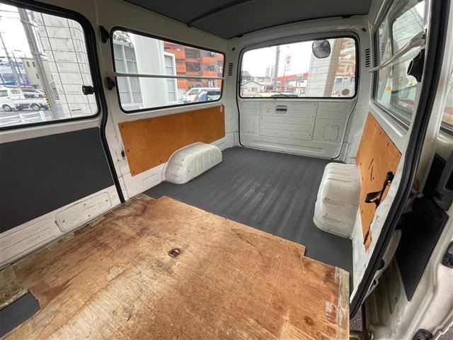 Toyota HIACE VAN 1997 7270367-21