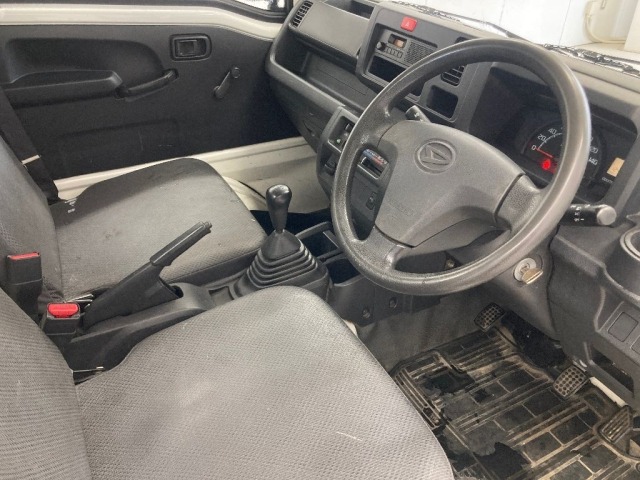 Daihatsu HIJET TRUCK 2016 7270572-3