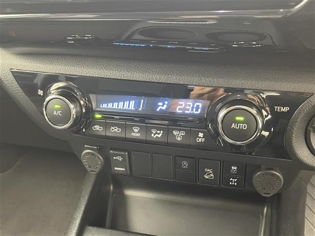 Toyota HILUX 2021 7258388-11