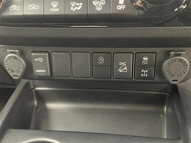 Toyota HILUX 2021 7258388-2