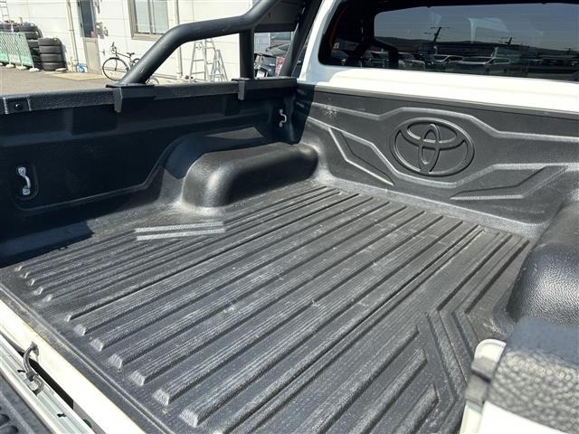 Toyota HILUX 2023 7258471-15