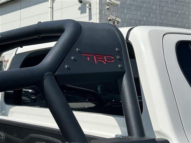 Toyota HILUX 2023 7258471-16
