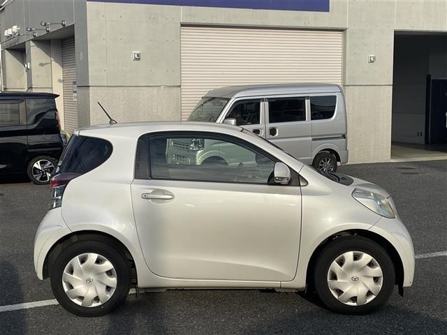 Toyota IQ 2010 7267910-4