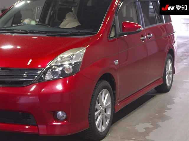 Toyota ISIS 2015 7269808-7