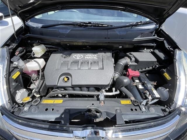 Toyota ISIS 2013 7269830-3