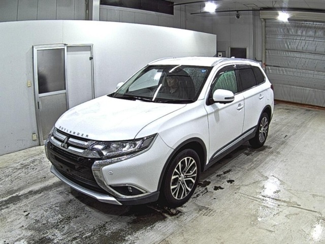 Mitsubishi OUTLANDER 2018 7274512-4