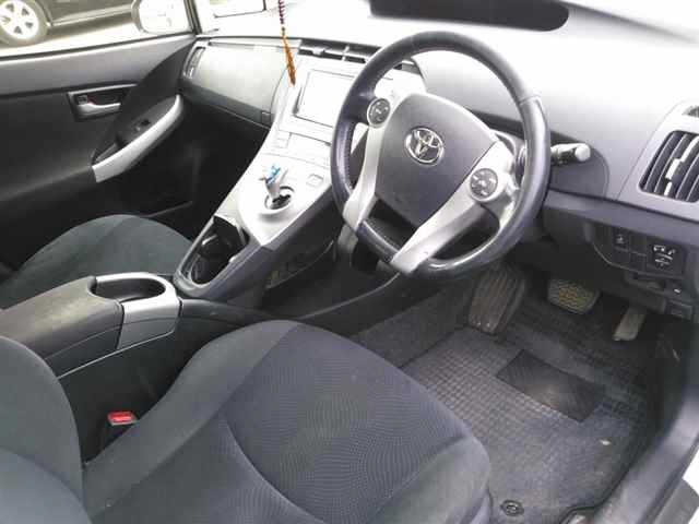 Toyota PRIUS 2014 7267922-3