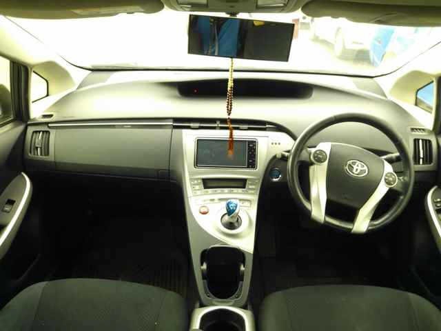 Toyota PRIUS 2014 7267922-8