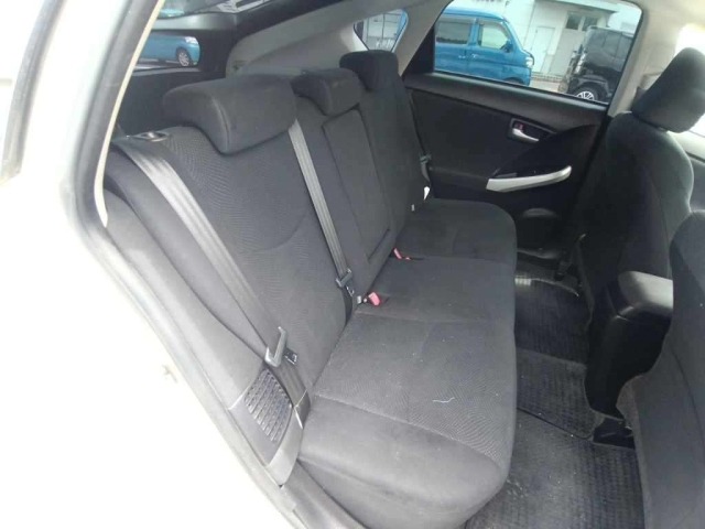 Toyota PRIUS 2014 7268016-12