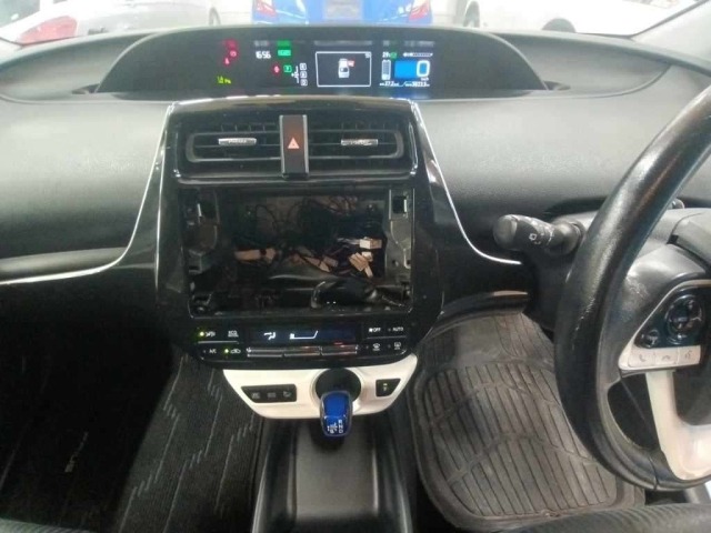 Toyota PRIUS 2017 7268025-11