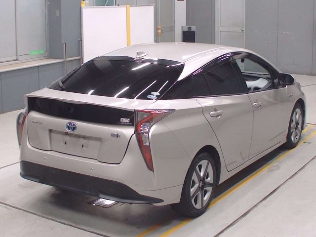 Toyota PRIUS 2017 7268038-1