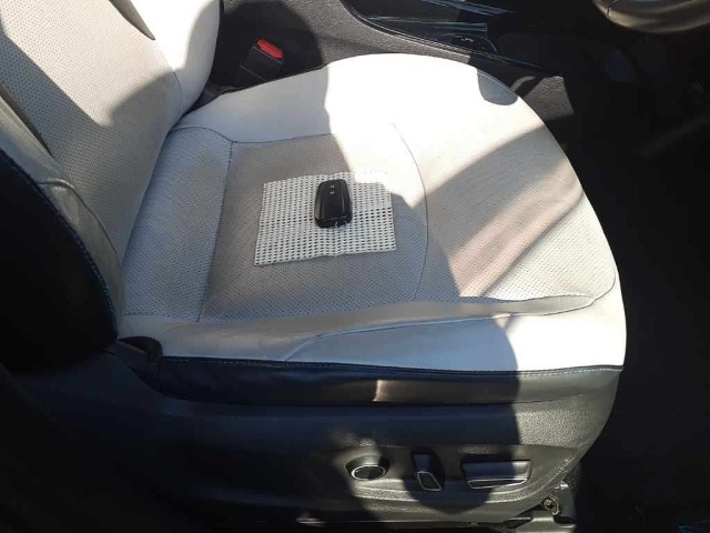 Toyota PRIUS 2017 7268038-8